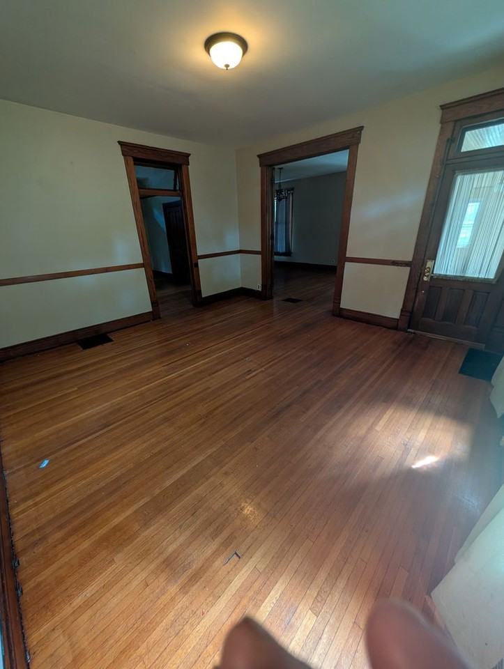 612 New York St - Photo 2 of 12