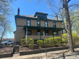 featured image of 2157 Tuller St
