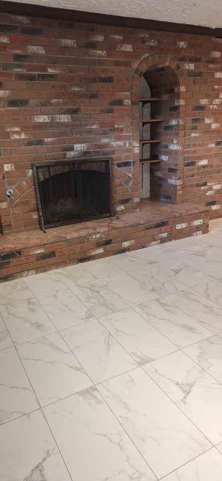 1542 19 Avenue Northwest - Photo 3 of 6