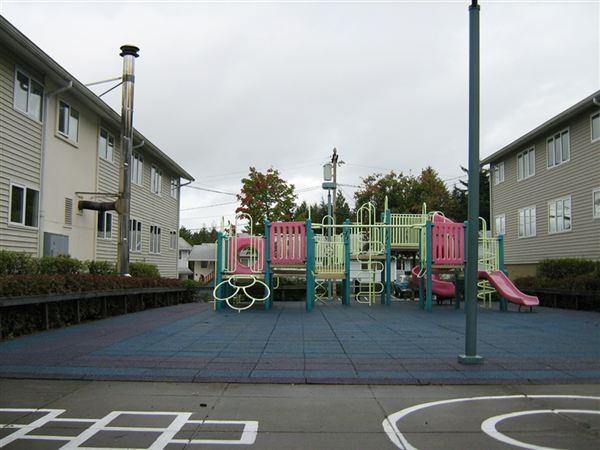 Etolin Heights - Photo 3 of 6