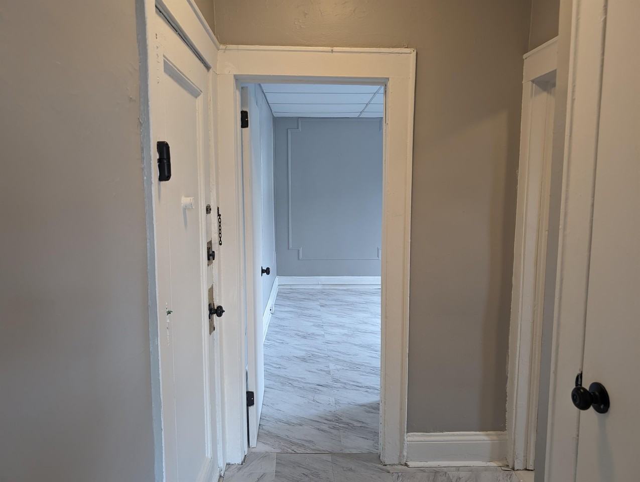 179 Madison - Photo 4 of 8