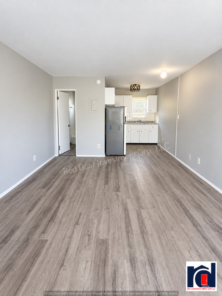 **September Move In Specials*** Riverside Apartments - Photo 6 of 22