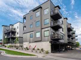 featured image of 205 Hickory St
