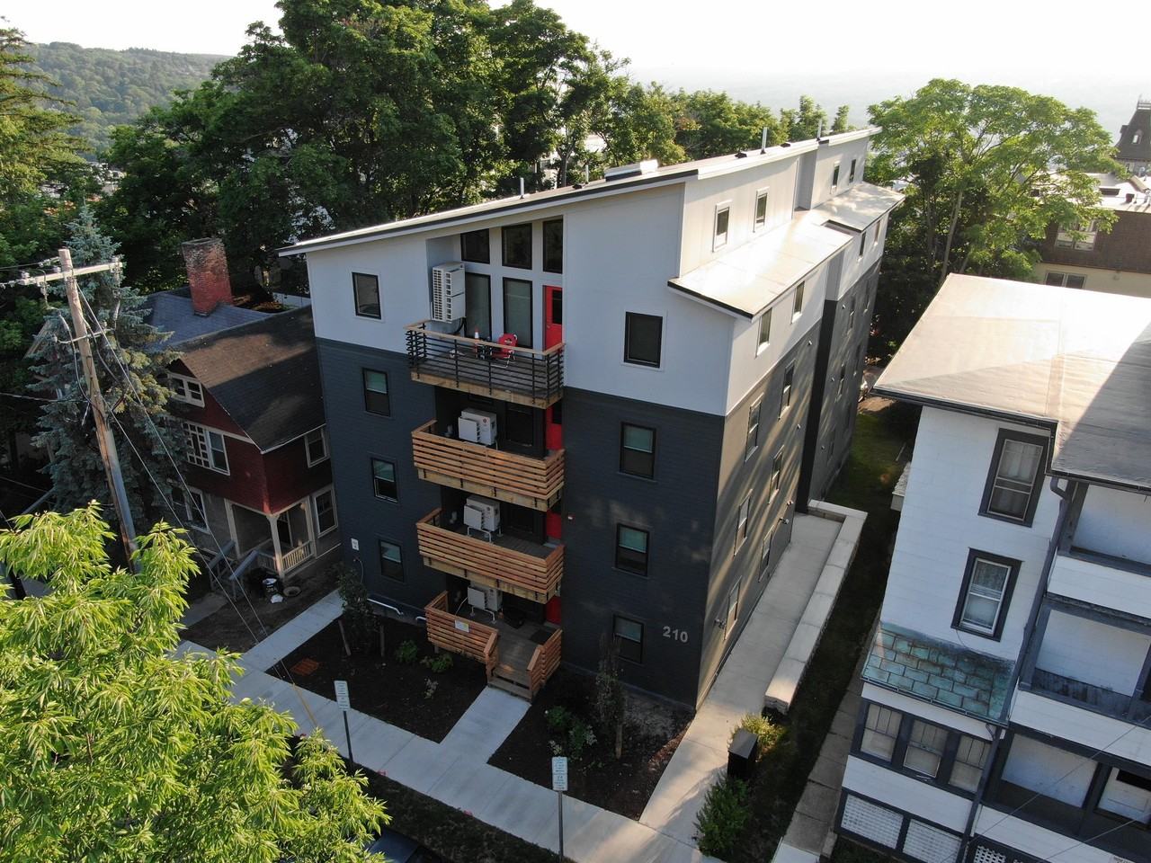 210 Linden Avenue - Photo 2 of 2