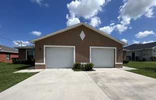featured image of 715 Se 7th St
