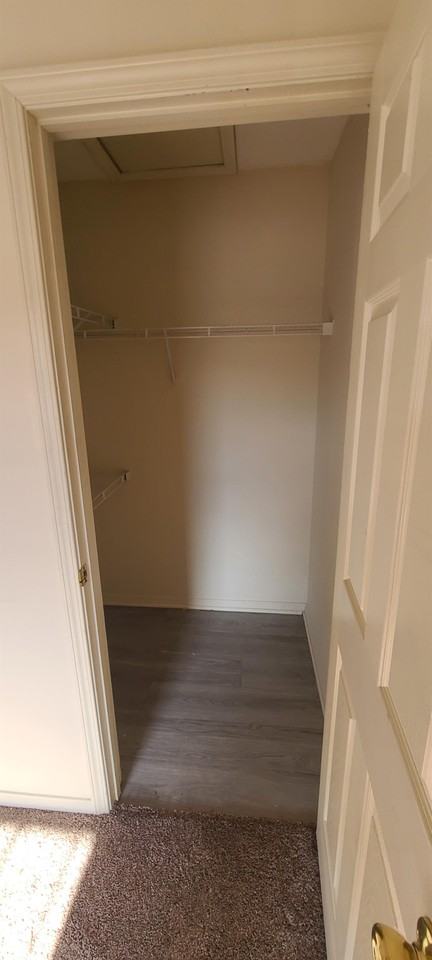 3100 Dodson Branch Rd - Photo 3 of 50