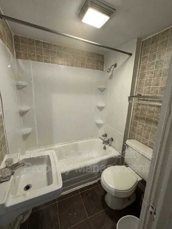 2008 Harrison Ave - Photo 7 of 7