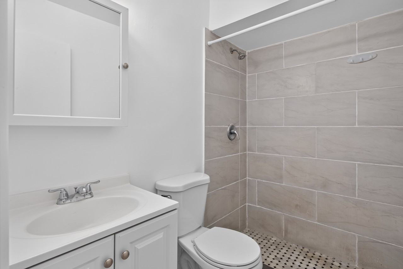 416 Santander Ave. - Photo 6 of 28