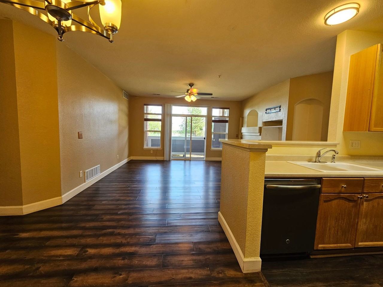 14323 E 1st Dr #101 - Photo 5 of 47