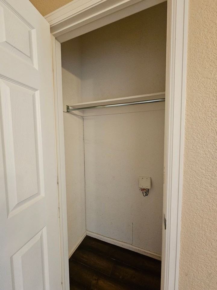 14323 E 1st Dr #101 - Photo 6 of 47
