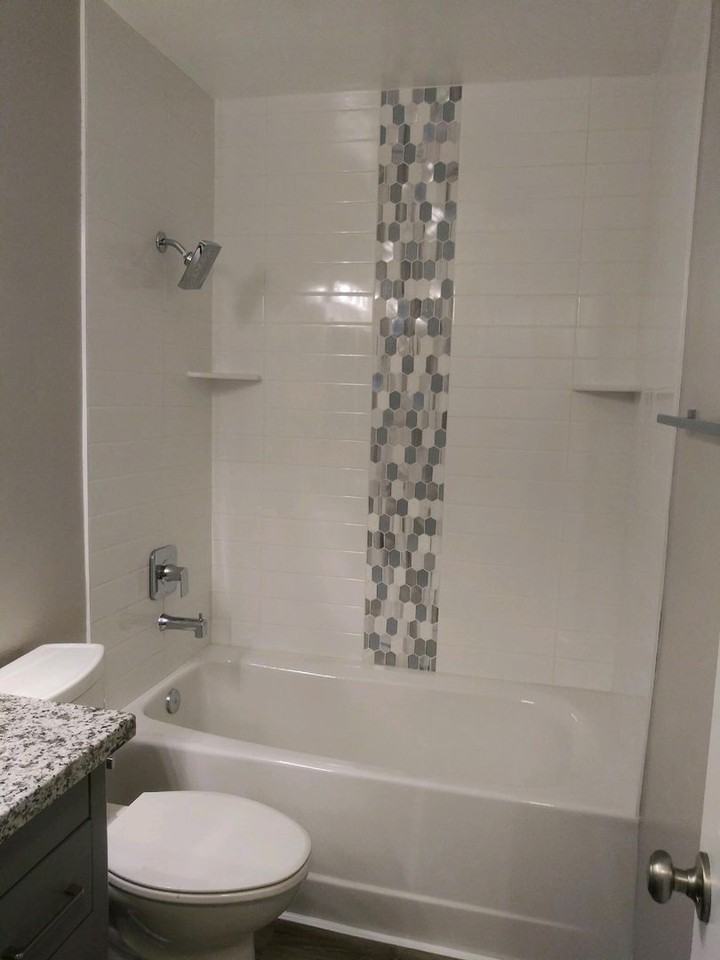 3686 3rd Ave - Photo 3 of 5