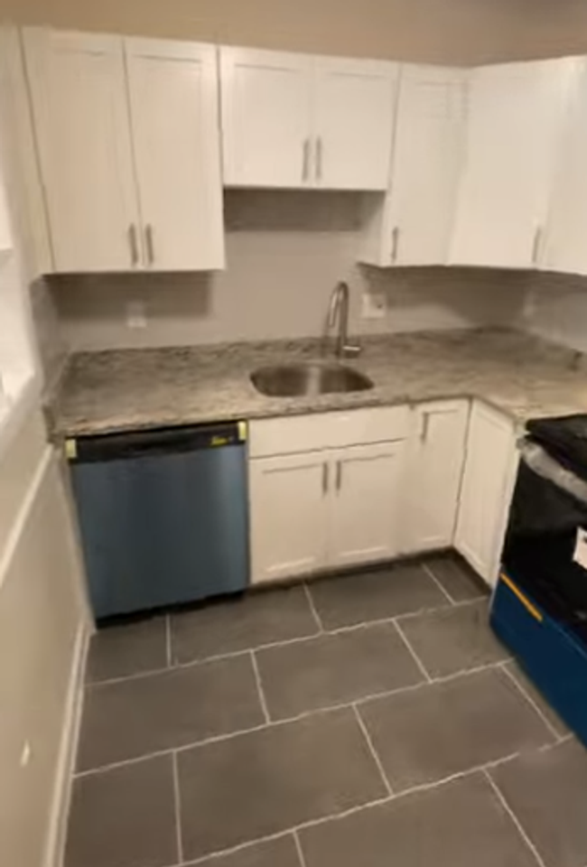 292 Grove St - Photo 2 of 11