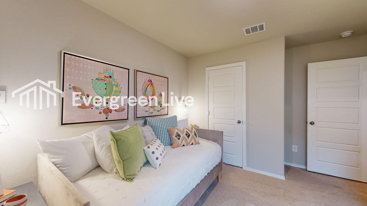 12013 Sw 36th St - Photo 5 of 15