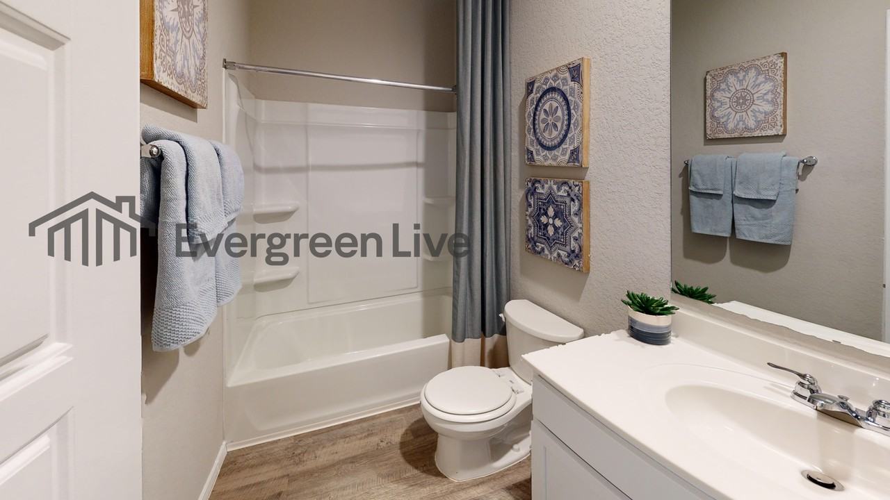 1089 Hilda Ln - Photo 2 of 16