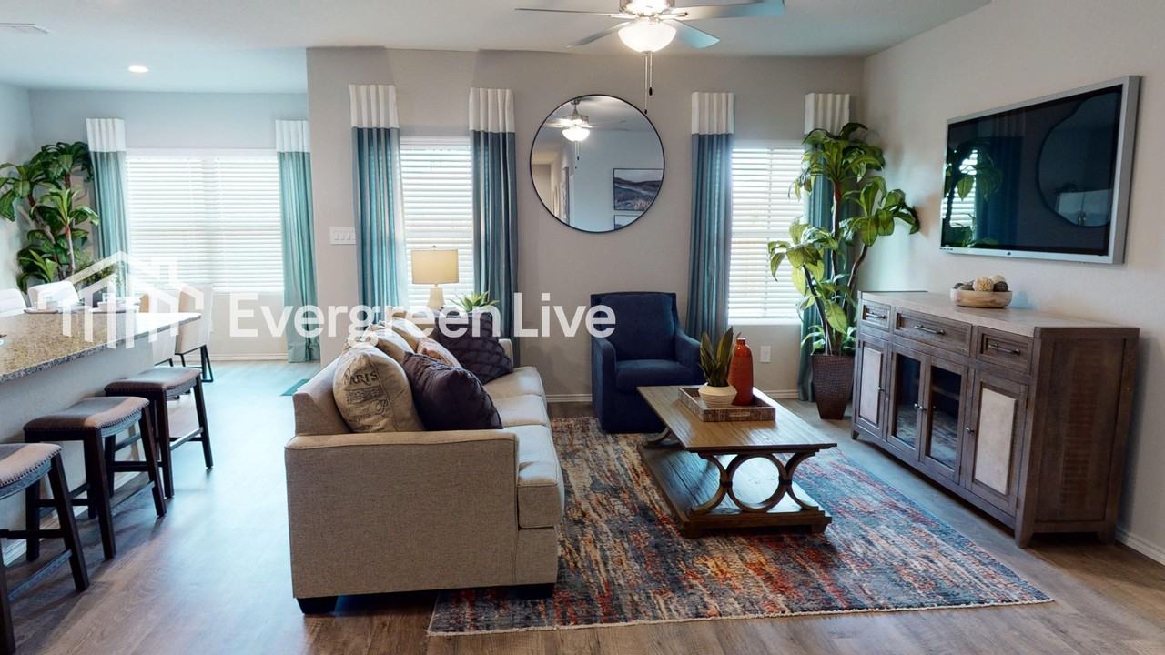 1089 Hilda Ln - Photo 7 of 16