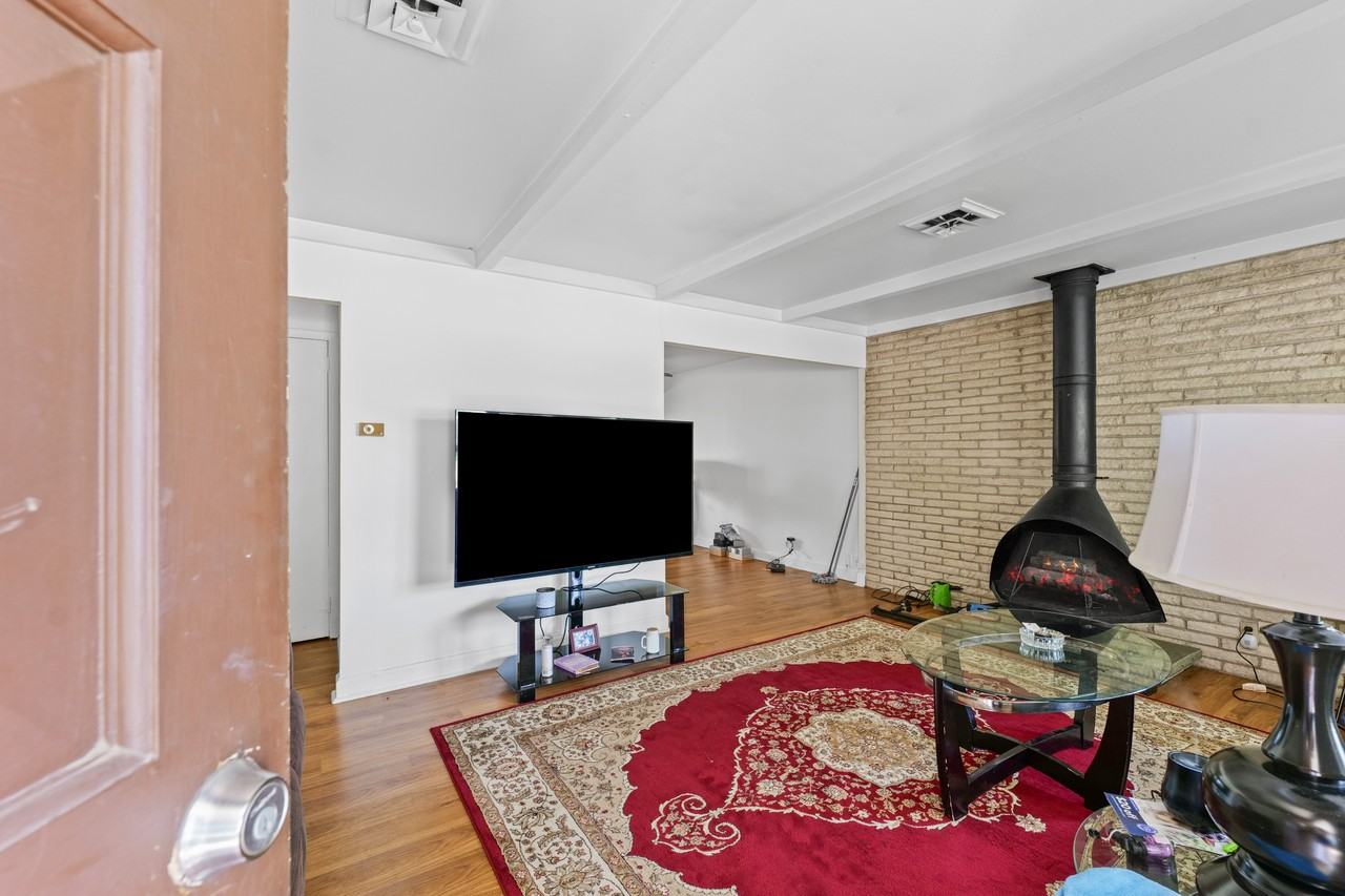 1008 E Florida Ave - Photo 4 of 21