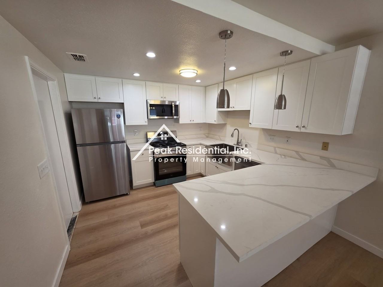 7435 Power Inn Rd #B - Photo 7 of 19