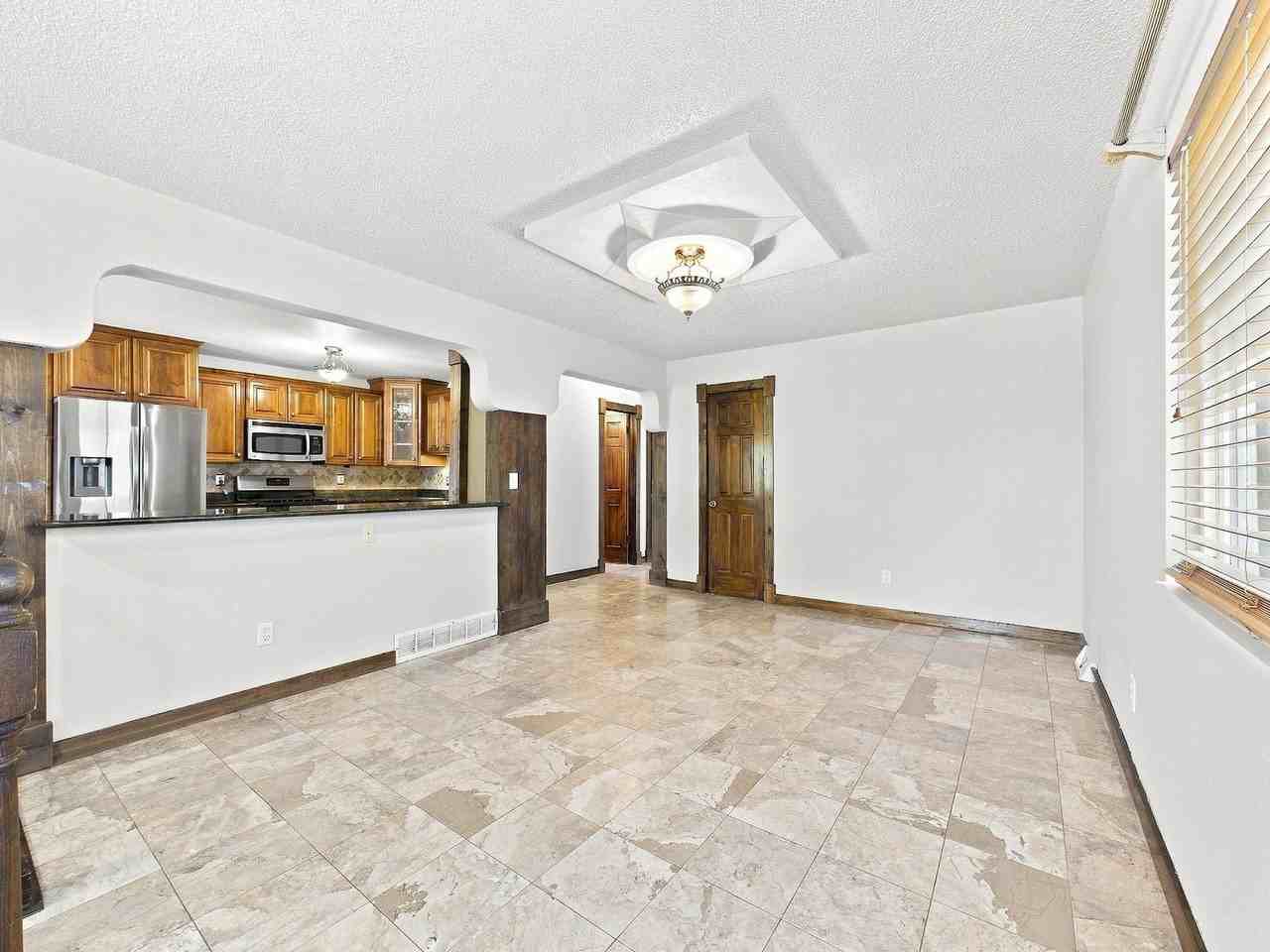 3137 W 20th Ave - Photo 7 of 34