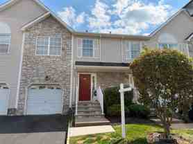 10 Dina Ln - Photo 1 of 1