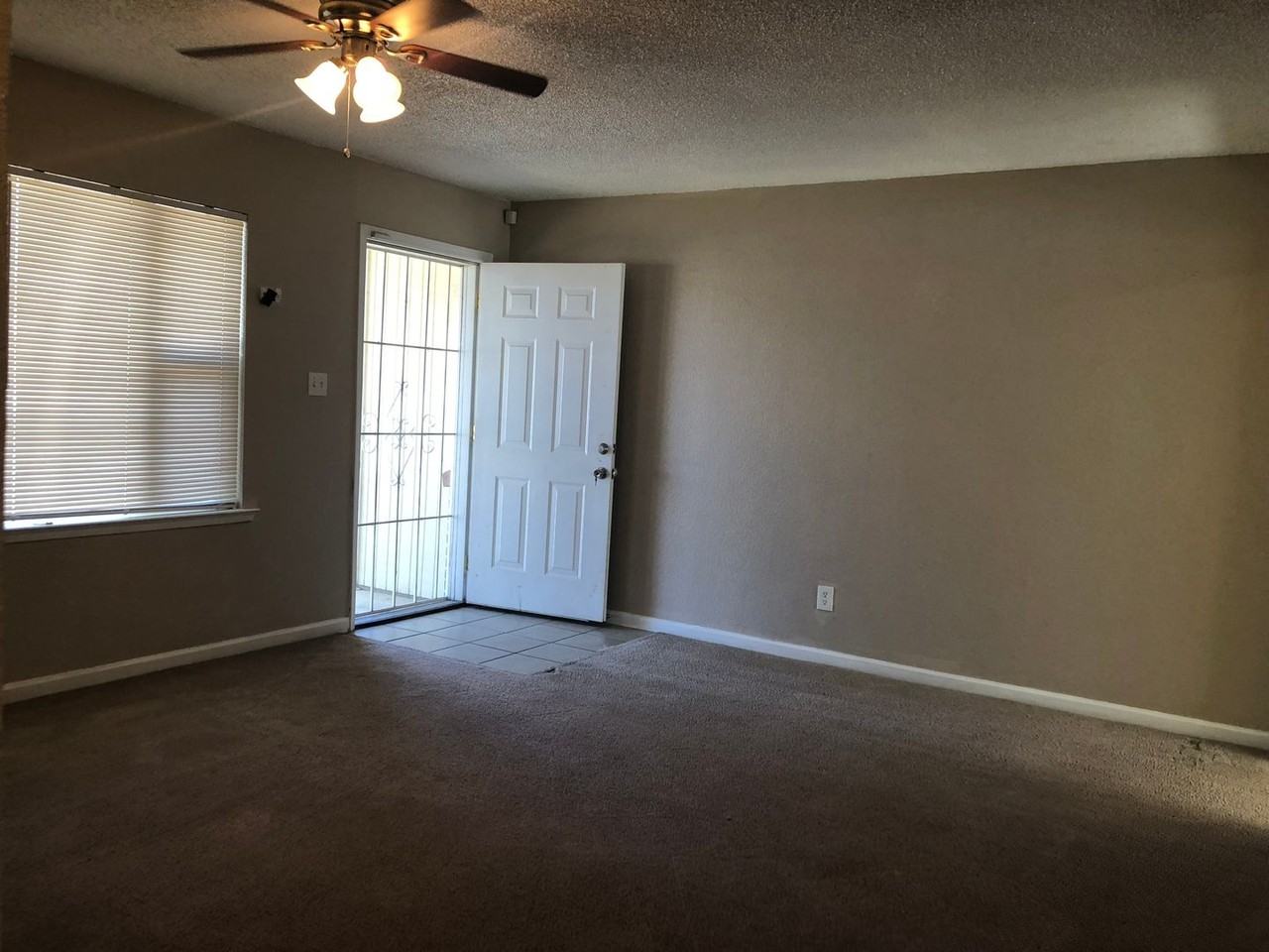 3932 Huron St - Photo 2 of 17