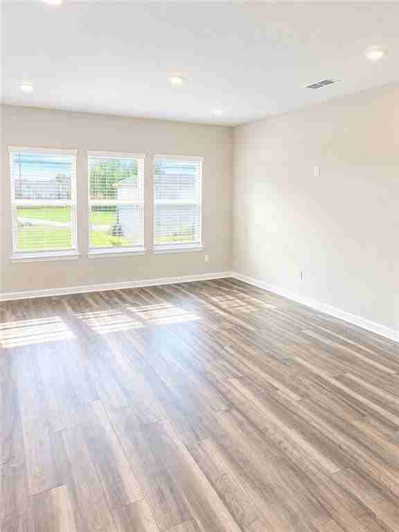 38 Warwick Ct - Photo 6 of 15