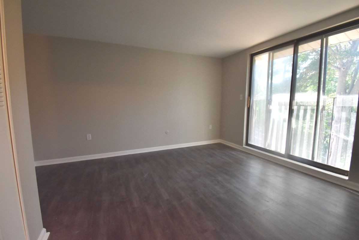 1 Trafalgar Dr ##12a - Photo 5 of 8