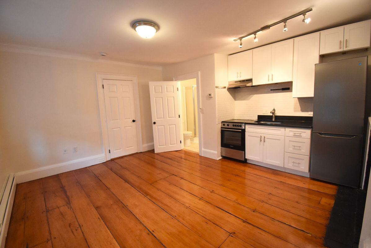 17 Beckford St ##4 - Photo 2 of 14