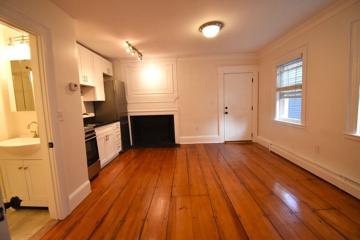 17 Beckford St ##4 - Photo 6 of 14
