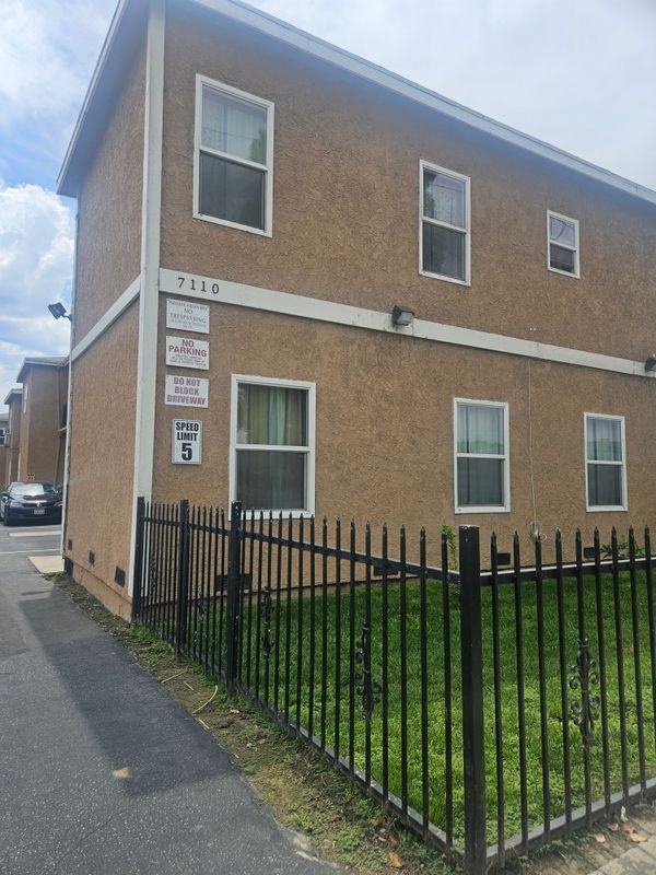 7110 Somerset Blvd ##1