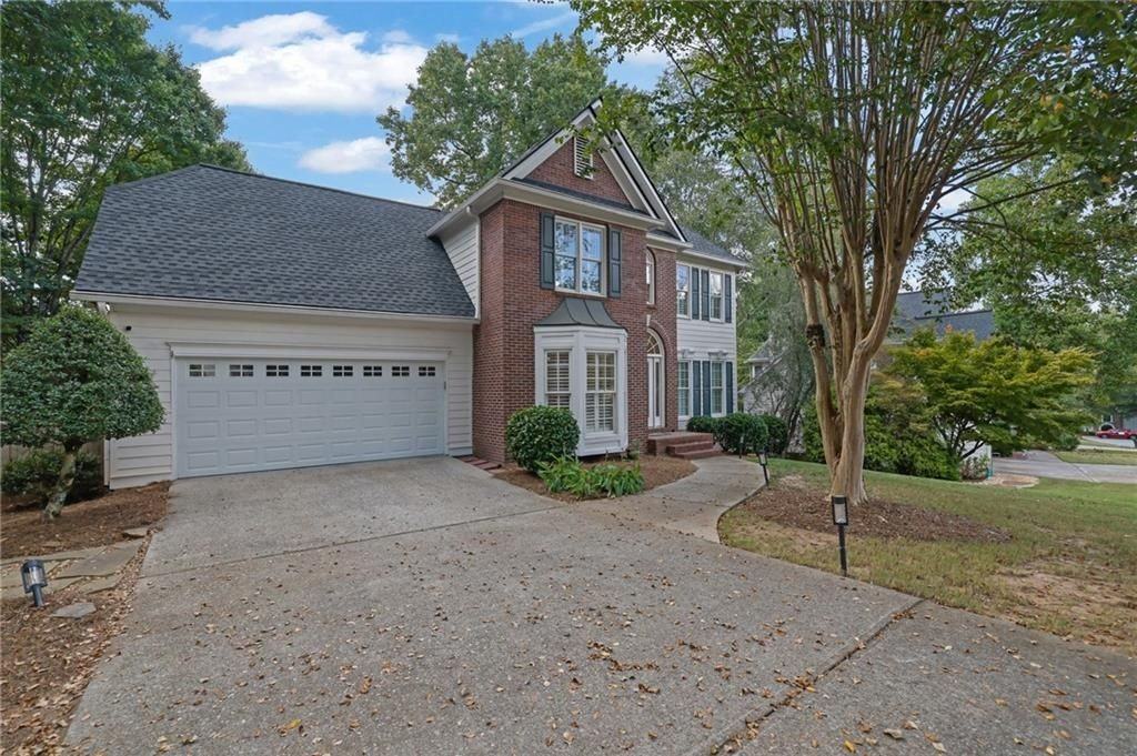 235 Ashebourne Trl - Photo 2 of 33