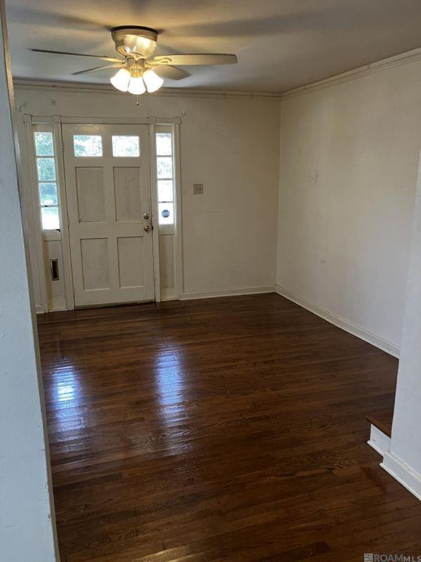2617 Rittiner Dr - Photo 2 of 8