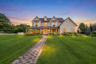3 Canterbury Ln - Photo 1 of 1
