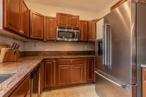 2415 Durwood St ##B - Photo 4 of 24