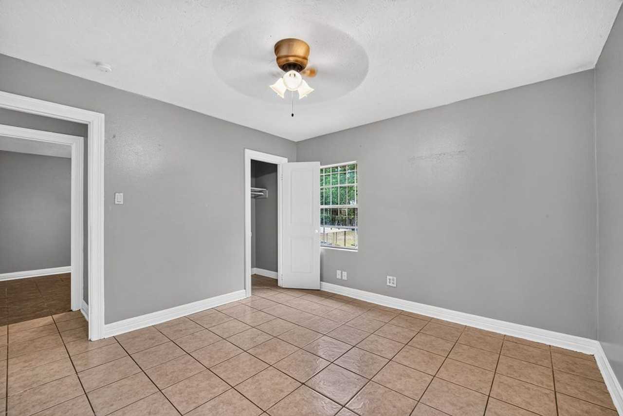 7319 Mountbatten Rd - Photo 7 of 9