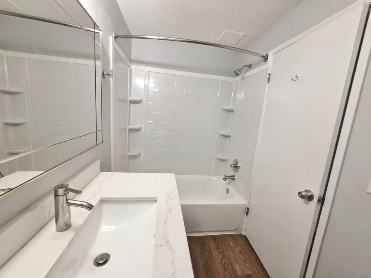 1108 Bellevue Way Se #2 - Photo 5 of 16