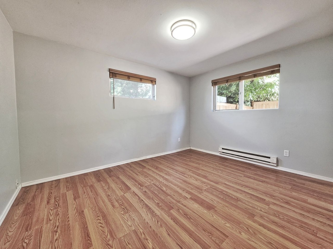 1108 Bellevue Way Se #2 - Photo 7 of 16