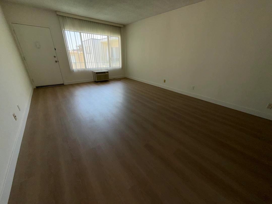 1828 Prosser Ave - Photo 2 of 27