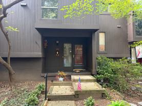 9212 Groundhog Dr - Photo 1 of 1