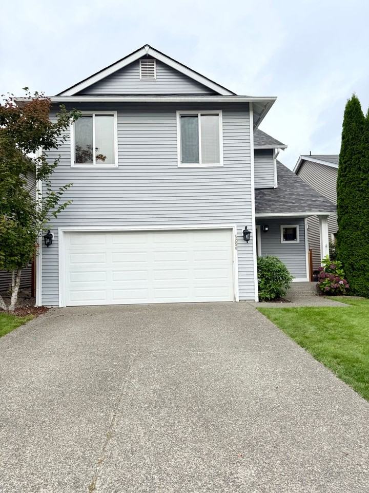 4250 Swift Ave Sw - Photo 2 of 25