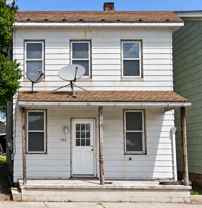 722 Chestnut St - Photo 1 of 1