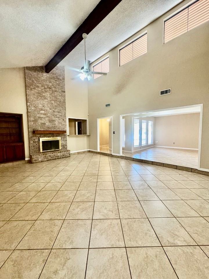 5909 Golden Canyon Dr - Photo 5 of 29