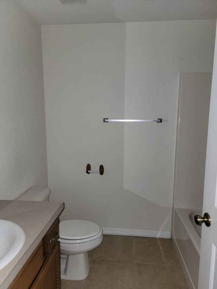 15710 Se 92nd Ave - Photo 2 of 13