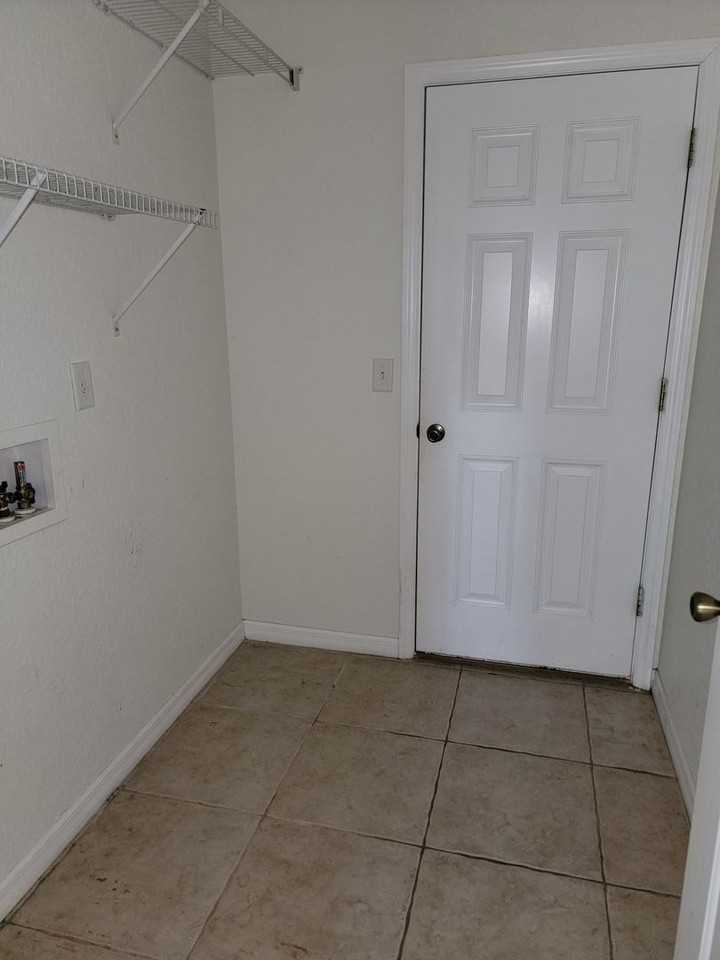 15710 Se 92nd Ave - Photo 3 of 13