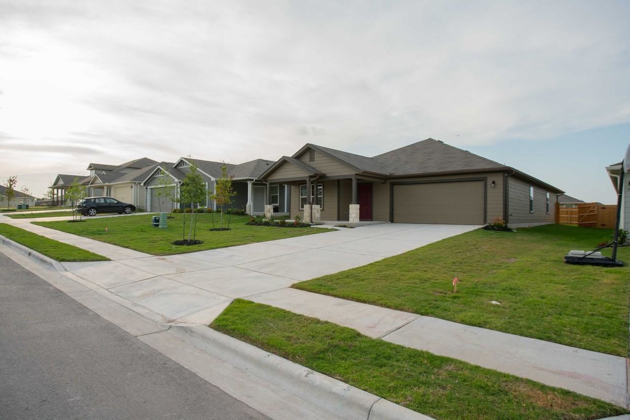 142 Sulphur River Loop - Photo 2 of 29