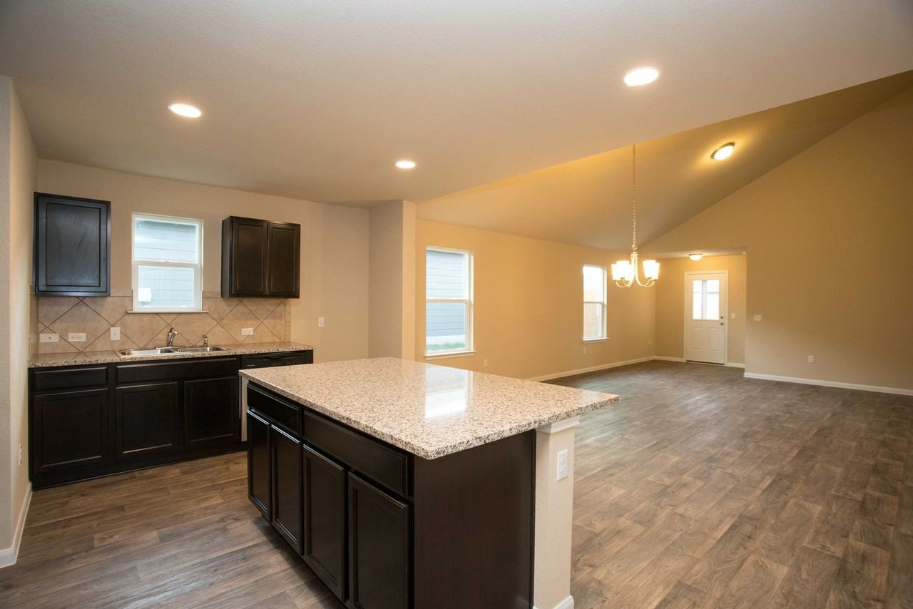 142 Sulphur River Loop - Photo 4 of 29