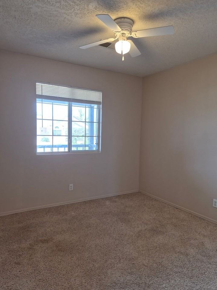 4604 Bismark Hills Way Ne - Photo 4 of 9