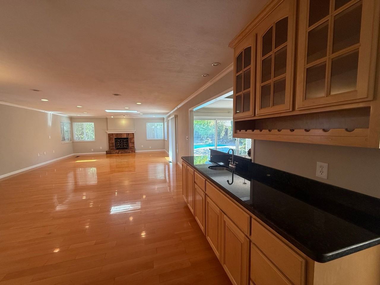 5536 Fern Dr - Photo 4 of 16