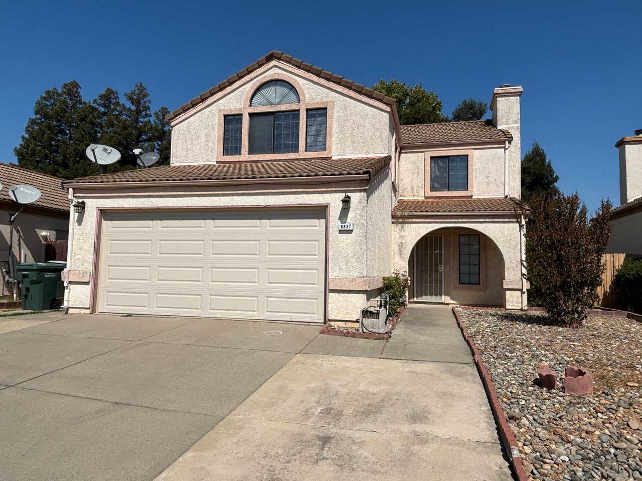 8837 La Margarita Way