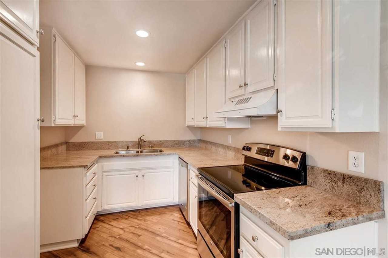 5933 Caminito Yucatan - Photo 5 of 16