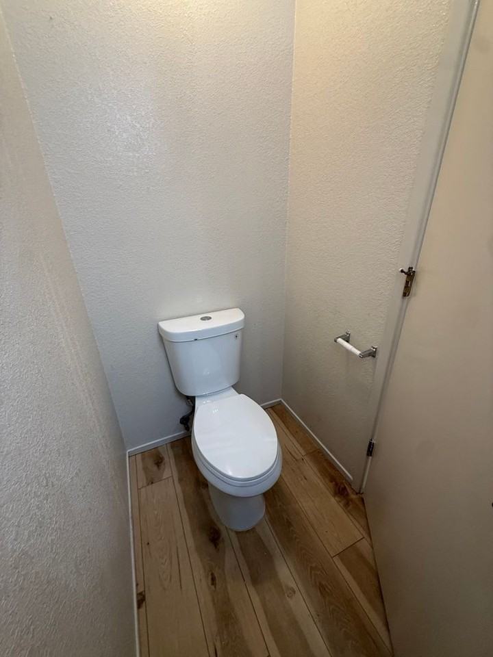 7007 Sutherland Way - Photo 7 of 15